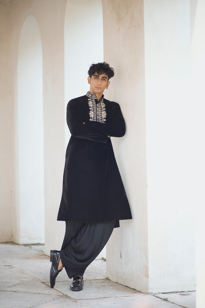 Sufi Night Black Velvet Kurta Featuring Tabeez Work with Coordinated Salwar