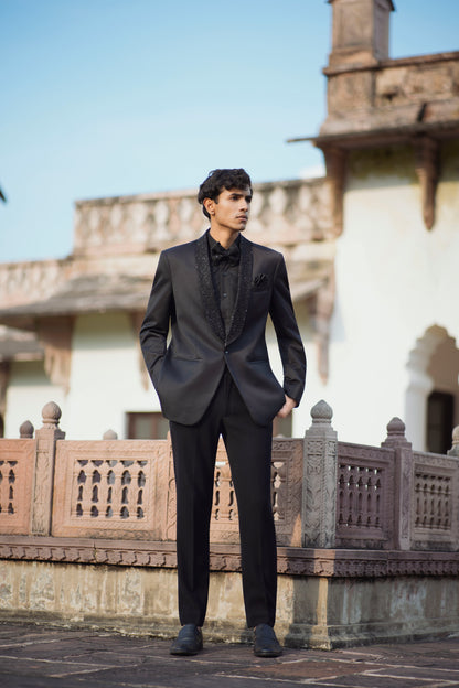 Essential Black Tuxedo with Hand-Embroidered Collar, Paired with Black Shirt and Trousers