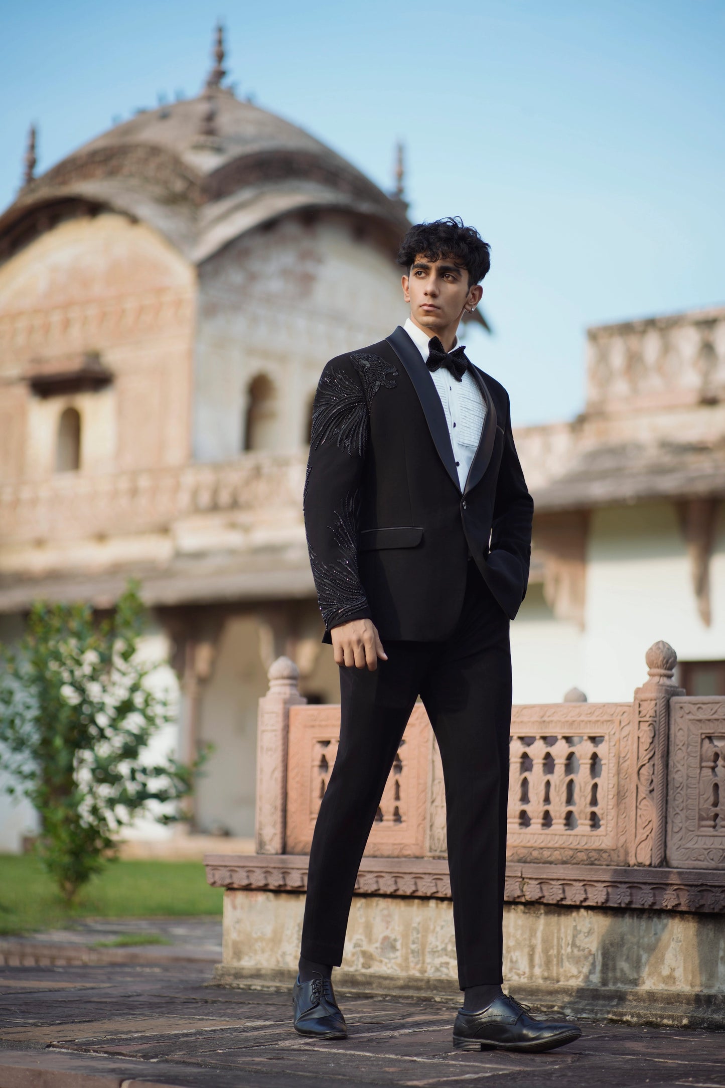 Designer Lion Embroidered Tuxedo Featuring Cutdana Work, Paired with Black Bottoms