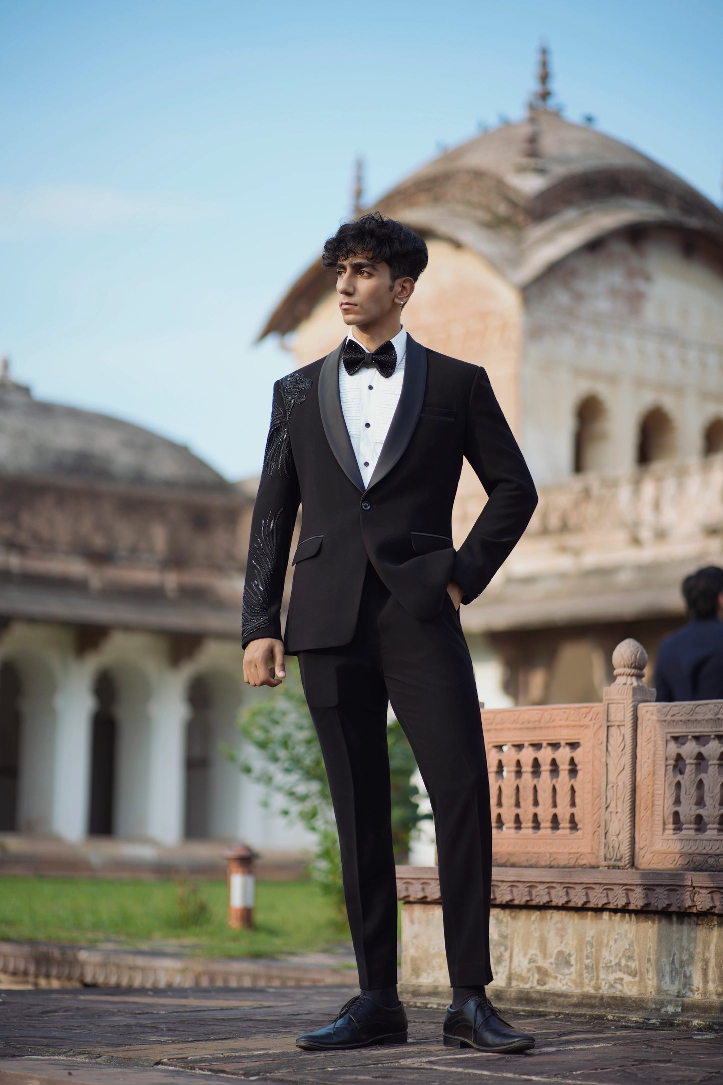 Designer Lion Embroidered Tuxedo Featuring Cutdana Work, Paired with Black Bottoms